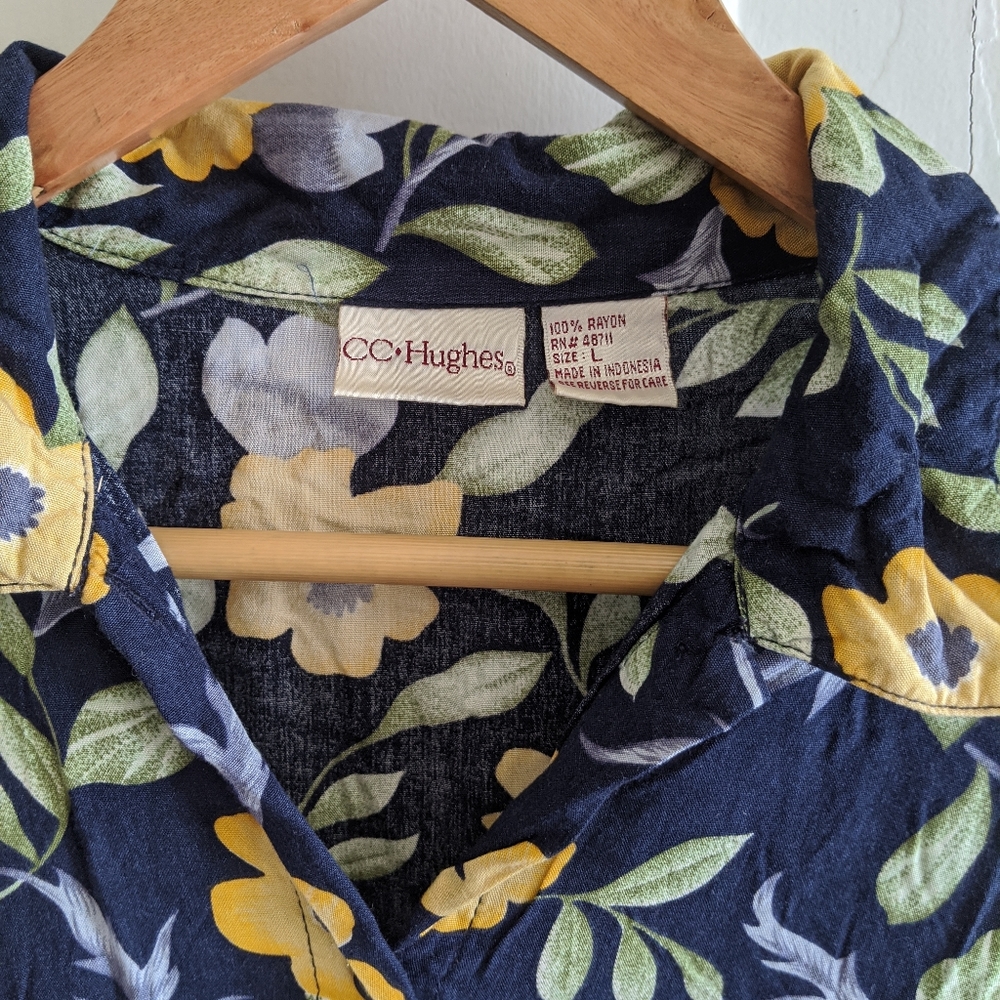 Vintage Blue Summer Floral Button Down Shirt - Picture 2 of 5